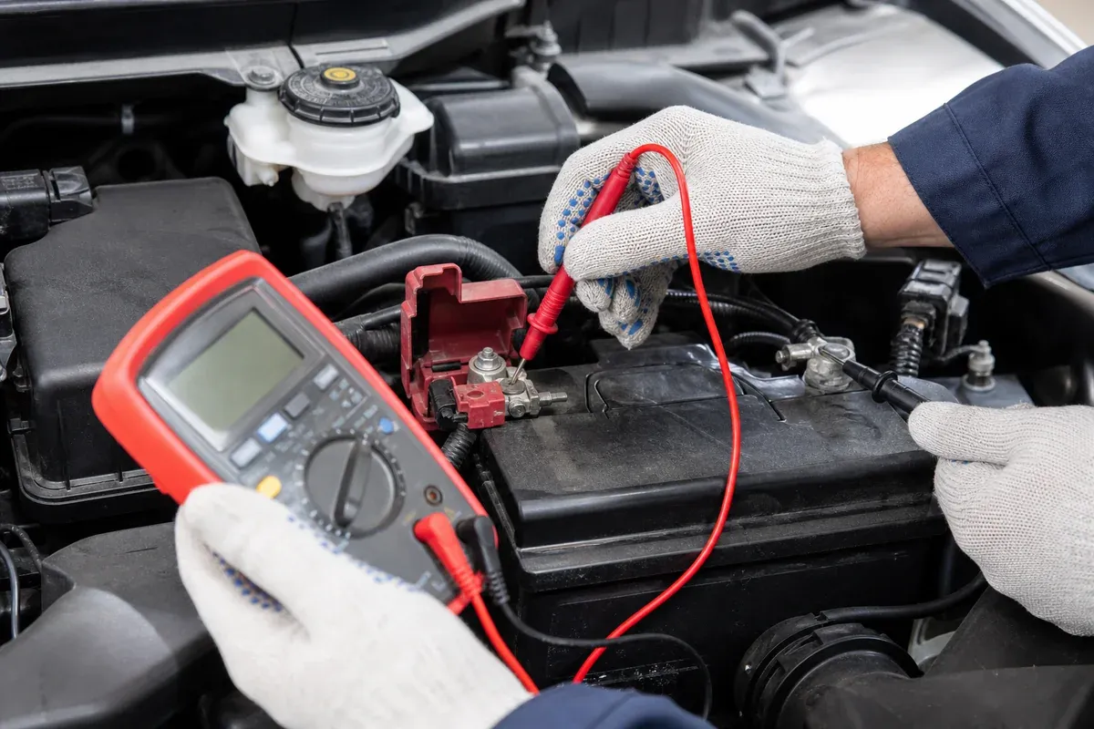 Batterieprüfung Saisoncheck Kfz Werkstatt 1200x800
